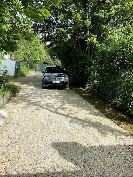 Maison Jardin Et Parking Gratuit - 10 Min De L'Aeroport - Metro 14 - Arrivee Autonome Orly 0*,